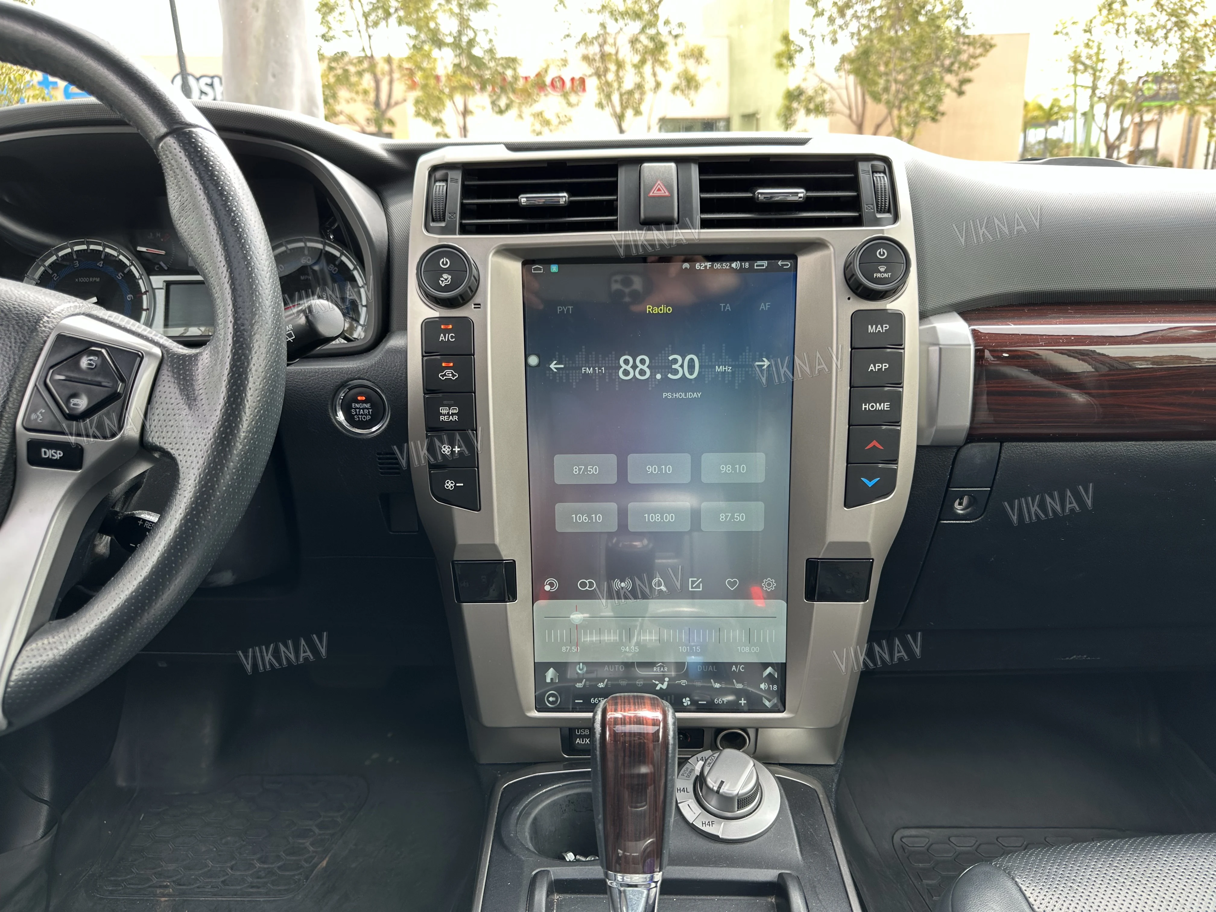 Auto Stereo Car Radio For Toyota 4Runner 2010-2023 Android Auto Carplay GPS Navigation Display Screen Multimedia player