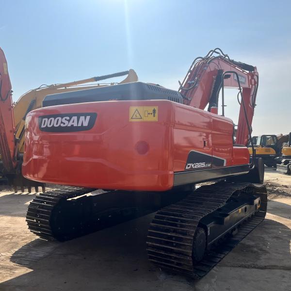 21500KG Doosan DX225 Used Backhoe Excavators Track Heavy Equipment Digger