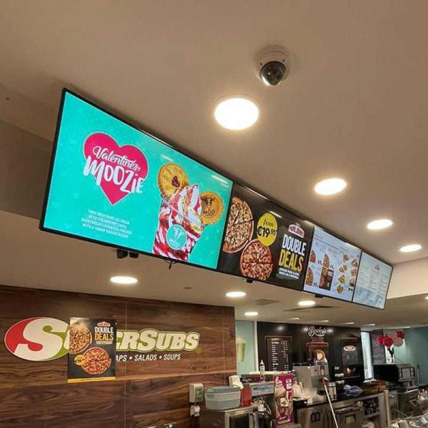 Restaurant Electronic Digital Signage 49 Inch Hanging Wall Mounted Digital Display With 3840x2160 Resolution 05
