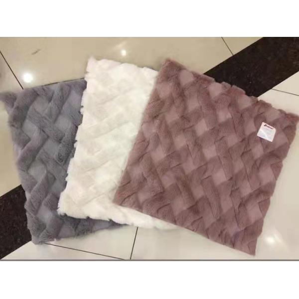 Recycled 100% Polyester Fur Velvet Plush Fabric PV Velvet Embroidery Stripe Quilting Plush Fabric for Clothing Pillows