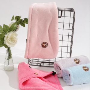 China Lightweight Convenient Long Hair Microfiber Towel Long Lasting Easy Cleanup wholesale