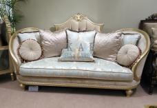 China Design Living Room Furniture Antique Carved Sofa Set on sale
