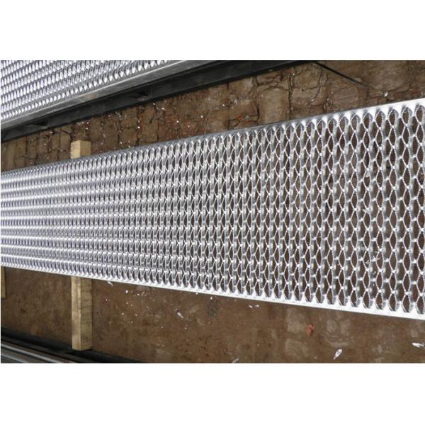 850mm Width Checker Plate Sheet Serrated Steel Grating Stair Tread