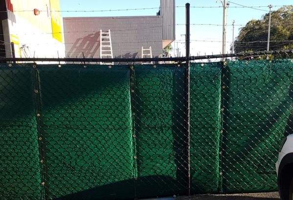 25dB temporary noise barriers composite laminated fabric 1.2mm outside please