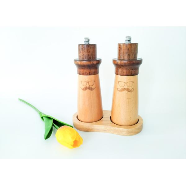 Classic Look Wooden Salt And Pepper Grinders for Elegant Dining Experience