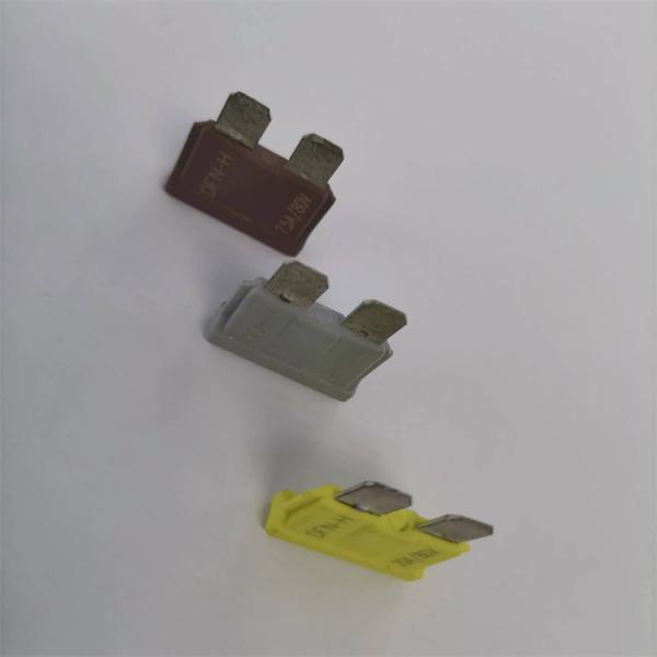 DC80V 30Amp 5G Communication Module Fuses , UL Certified Automotive Blade Fuse