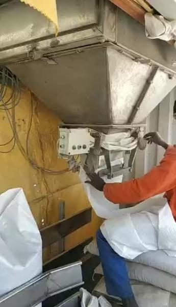 Quality Automatic Mobile Bagging System Containerized Mobile Weighing And Bagging Unit for sale