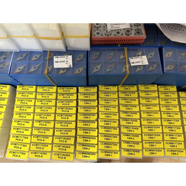 CBN CNC Insert WNMG080408 WNGA 080404 Wnmg 080412 WNMG080408 PCBN Lathe Cutter Turning Tool For Cutting Hardened Steel