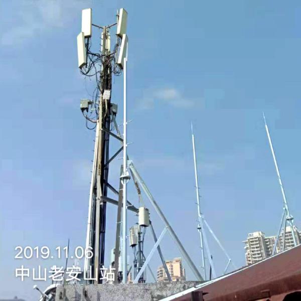 Galvanized Steel Lattice Cell Phone Tower Q235 65m Telecommunication Towers