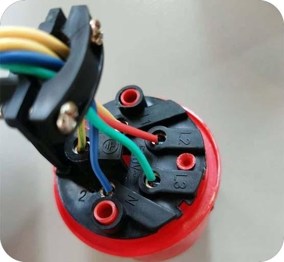 Mobile Welding Fume Extractor With Self-Cleaning System Air Flow 2500m3/H