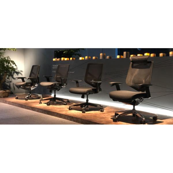 Ergonomic High Back Mesh Office Chair 4D Paddle Swivel With Headrest