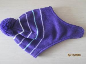 China Children's ear flap/hat with pompom  by 100% acrylic yarn with jacquard--fleece linging wholesale