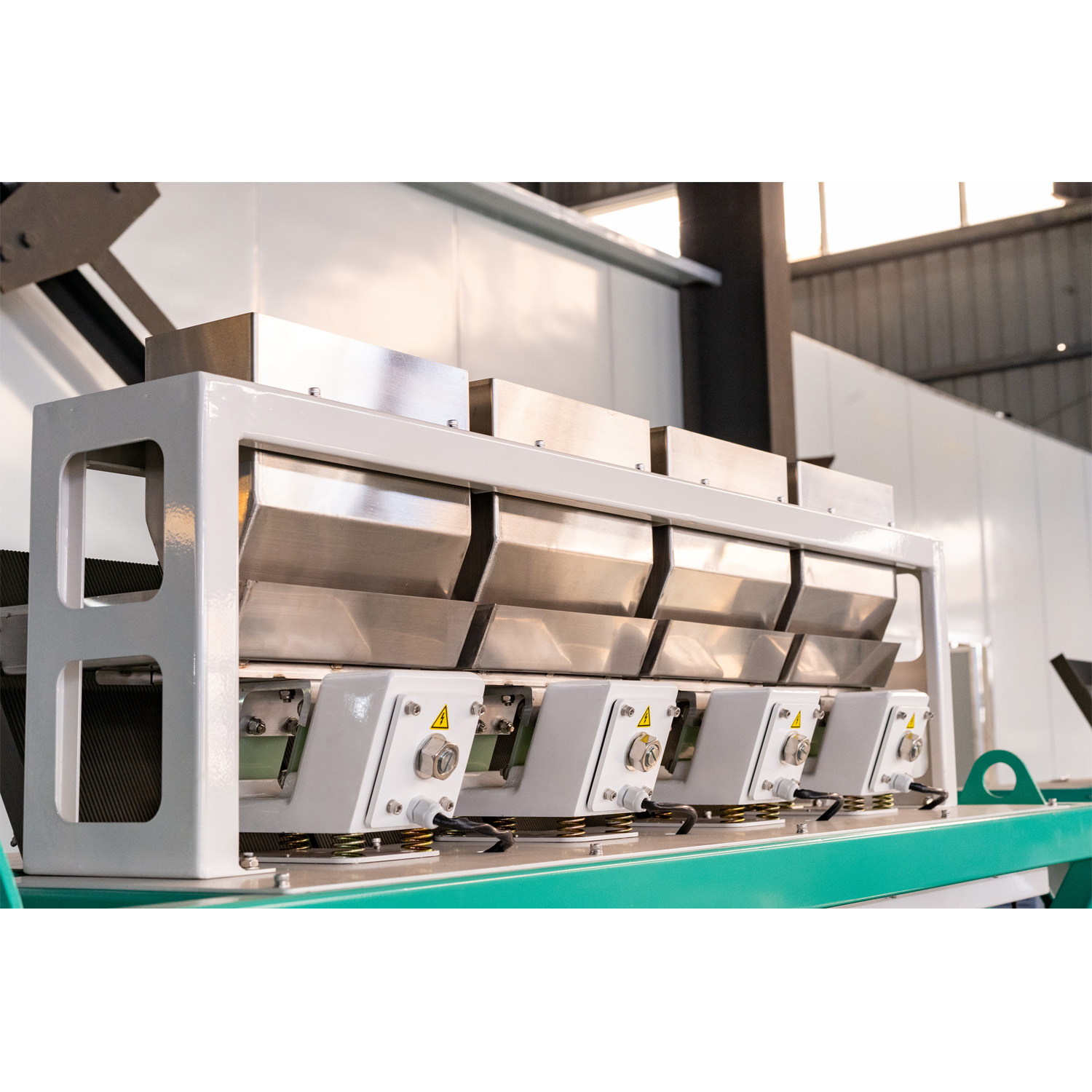 7 Chutes Intelligent Grain Colour Sorter CCD Camera With Long Lifetime