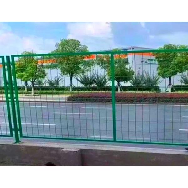 AISI Stainless Steel Welded Wire Mesh Panels For Seperation Net Oxidation Resistance