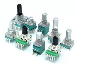 China 5 Pin 1KΩ Potentiometer With Push Button Switch 9mm wholesale