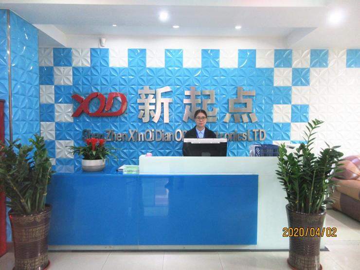 LED grid screen waterproof and heat-resistant high-definition curtain wall advertising screen