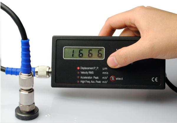 Quality Portable Vibration Meter, Handheld Vibration Tester, velocity, displacement and acceleration for sale