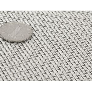 Plain Woven 32mm Aperture Stainless Steel Crimped Wire Mesh