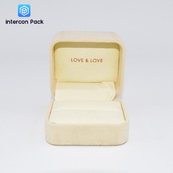 Flip Small Jewelry Packaging Boxes Polyurethane Flocking Cloth Clamshell Jewelry Box