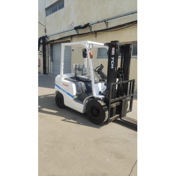 TCM 30 3 Tons Used Diesel Forklift 3 Meters Diesel Loading Machine High Efficiency