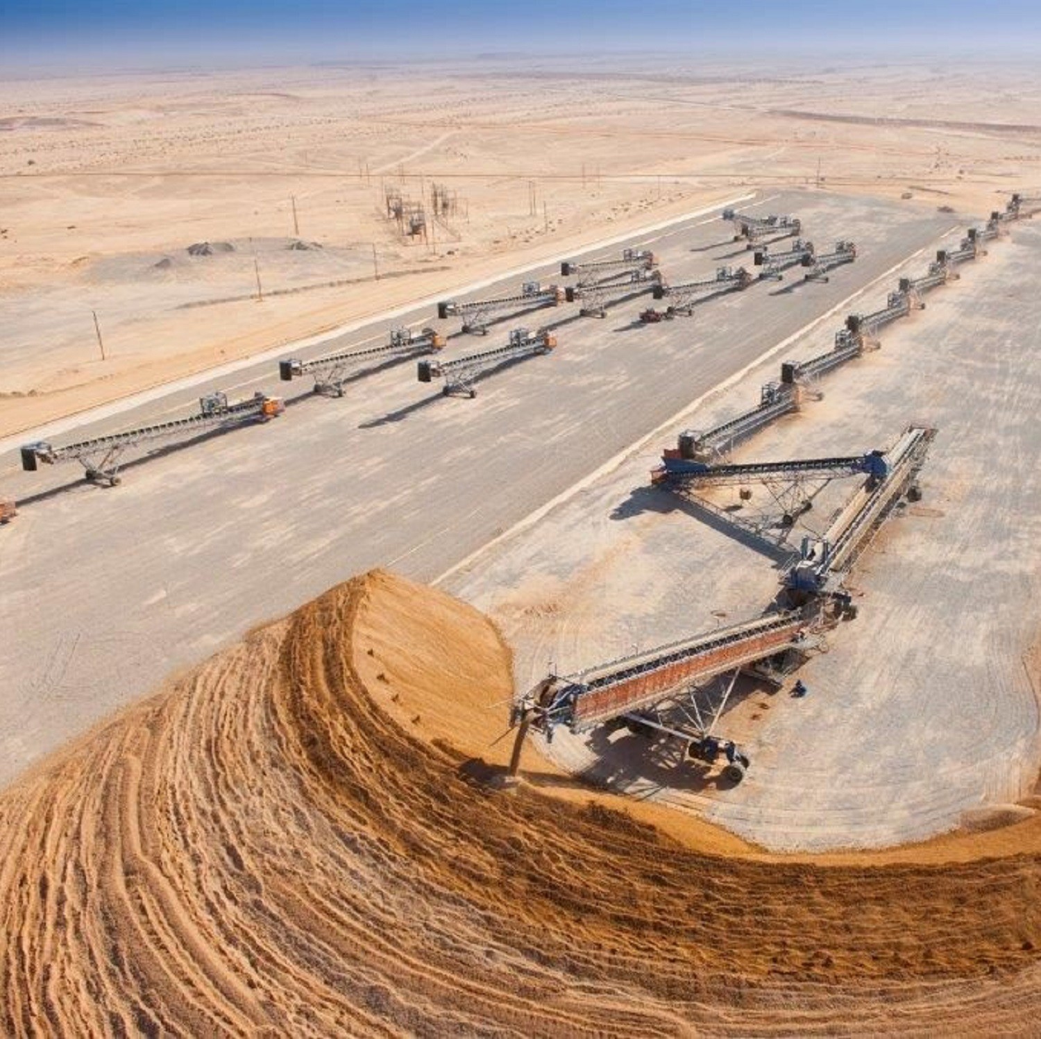 Long Distance Transfer Belt Conveyor Mobile Iron Ore Coal Cement Wide Belt