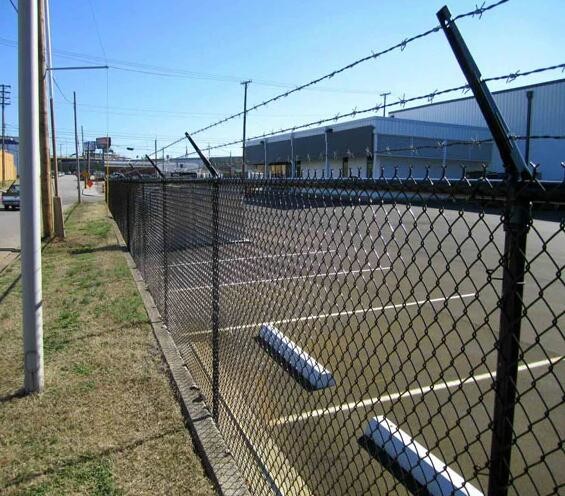 High Strength 10" Diamond Razor Mesh Fencing Pvc Coated For Sports Field