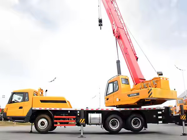Top Brand XCMG ZOOMLION 25 Ton 50 Ton 55 Ton 100 Ton Hydraulic Mobile Truck Crane In Stock