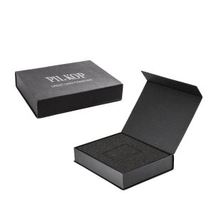 China Screen Printing Luxury Packaging Box Embossing Credit Card Boxes on sale