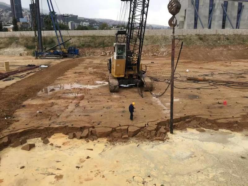 188kN 75kw Vibroflot Equipment To Vibration Compaction Foundation Treatment