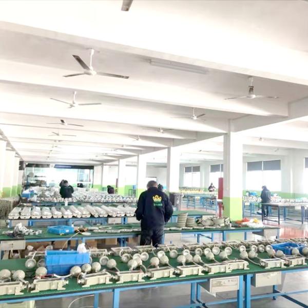 Good Quality IP66 100W 150W Explosion Proof Led High Bay Light Industrial Factory 140ml/w High Light Efficiency