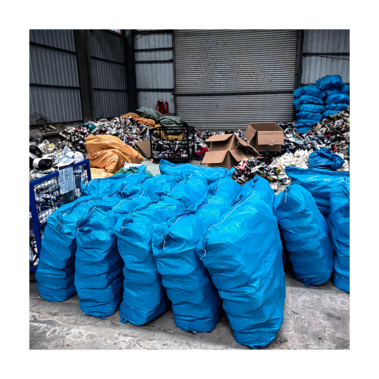 Grade AAA High Quality Old Stock Clearance Wholesale Bales Prices Woman Shoes Stock Lot Japan Korea Second Hand Shoes In China Surplus Stock Clearance