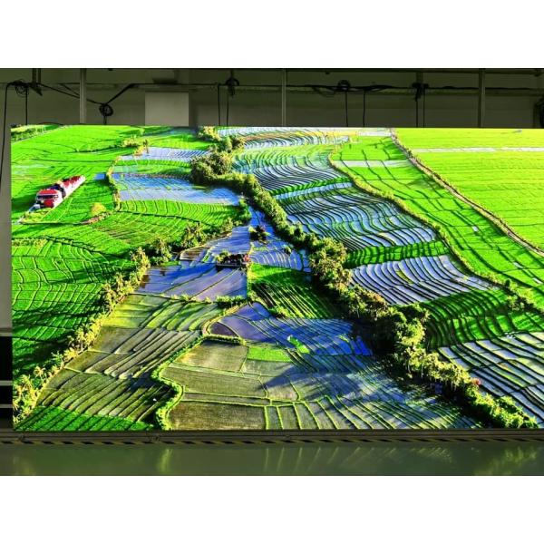 P1.25mm COB Indoor LED Video Wall for Micron-Level Distance Between LED Beads with COB Small-Pitch LED and Advanced Control Technology