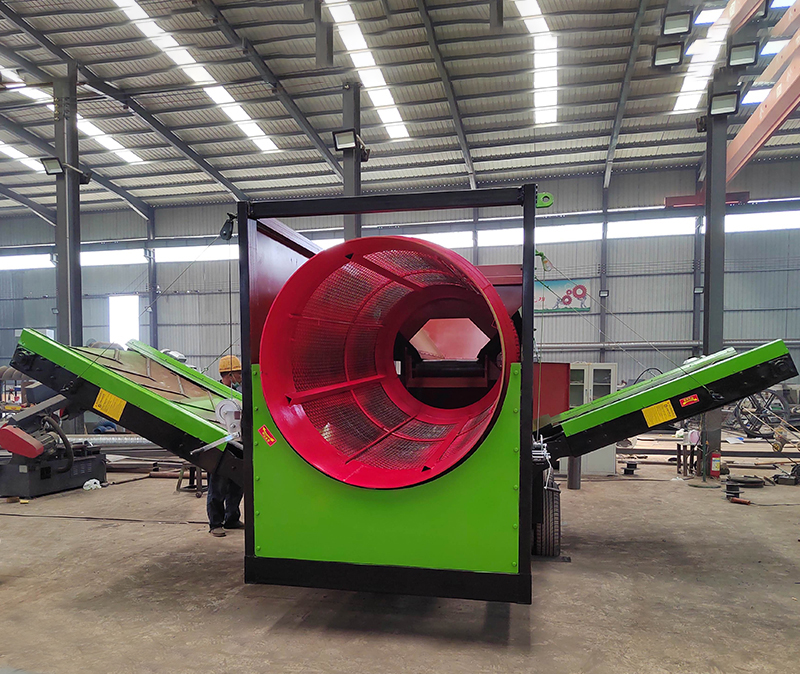 Retail Mobile Soil Trommel Screener for Gravel Trommel Portable Screening Equipment 5.4*2.1*2.7
