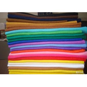 70gsm Embossed Spunlace Nonwoven Fabric with Pearl DOT Pattern