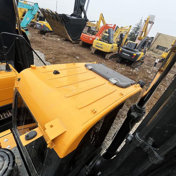 215 Backhoe 21Ton Used Hyundai Excavator 2nd Machine Used For Digging Heavy Digger