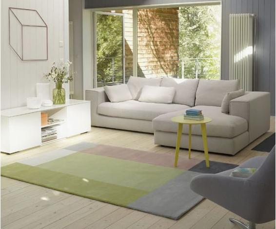 Quality 180*105*62cm Solid Wood Frame Sectional Sofa Customized Design for sale