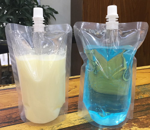 380V 2KW Capping Filling Machine Beverage Stand Up Pouch Sealing 4500B/H