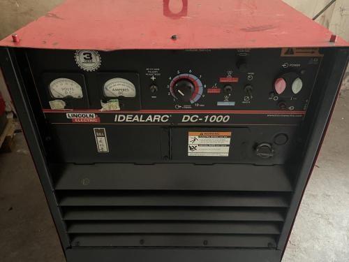 Quality IDEALARC DC-1000 Lincoln Electric Welder Used Subarc Welder 1300 Amps for sale