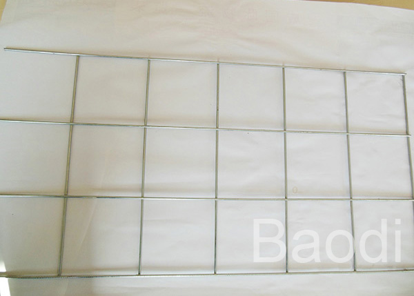 Galvanized Welded Wire Fence Panels , Livestock Wire Fencing With Rectangle Pattern