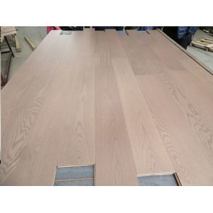 Anti Termite Russian Oak Engineered Hardwood Flooring AB Grade