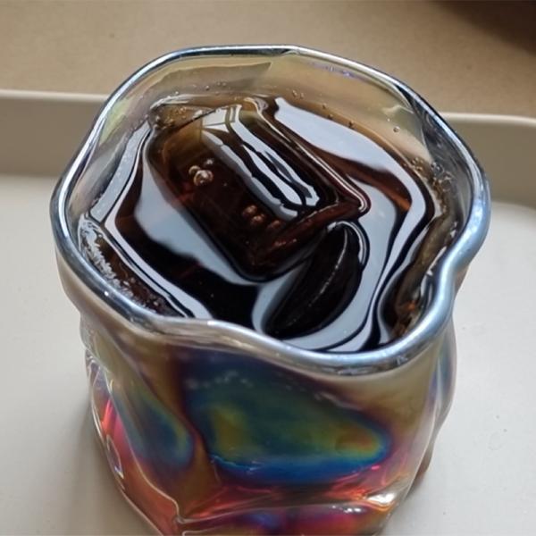 176kg Capacity Crescent Ice Machine for Supply and Sales in Moon Shape