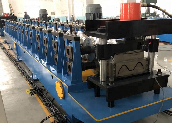 China Automation Galvanized Guardrail Roll Forming Machine 5 - 8 M Every Min wholesale