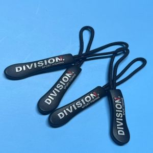 China Black Plastic Hanging Rubber Nylon Zipper Puller Strings OEM wholesale