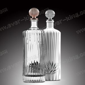 China Whisky Brandy Empty Glass Bottles 750ml With Stopper Cork wholesale