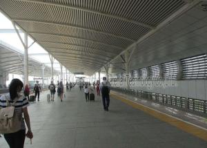 China Long Span Pre Engineered Building Structure Waiting Station Steel Roof Trusses wholesale