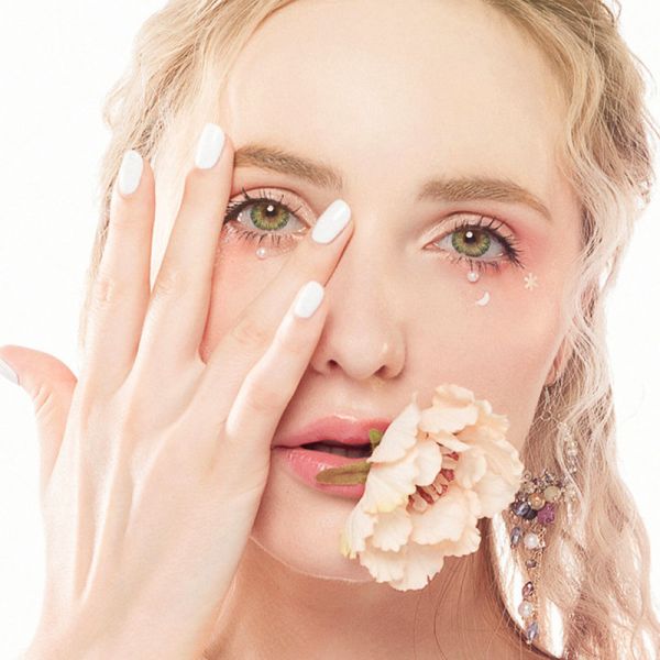 ISO13485 HEMA NVP Olive Gem Green Contact Lens For Big Eyes Oem