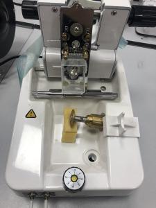China Shiny Silver Lens Grooving Machine , Auto Lens Groover 0.65mm Groove Width wholesale