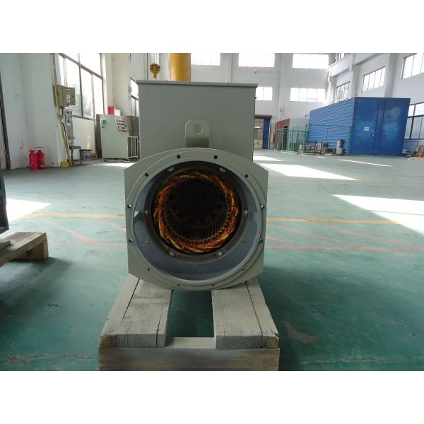 High Speed Small Brushless Alternator Synchronous 24 kw 30 kva For Cummins Generator