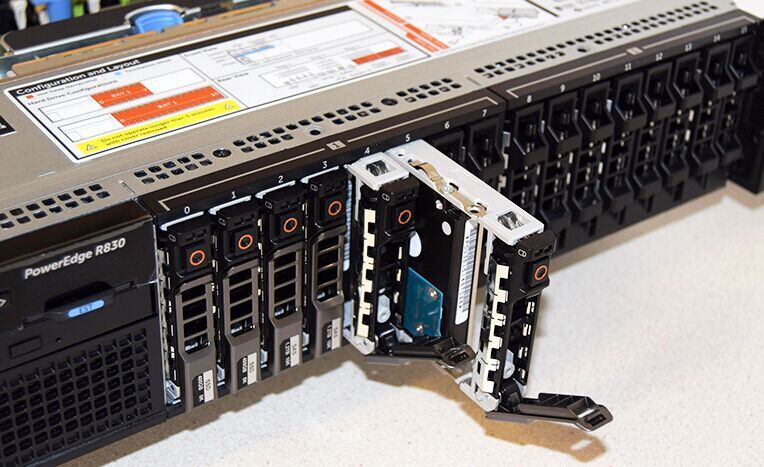 PowerEdge R830 Server 16-Bay Xeon E5-2603V3 1.6Ghz 6Core/16GB ECC/1TB SATA /DVD RW network server rack server