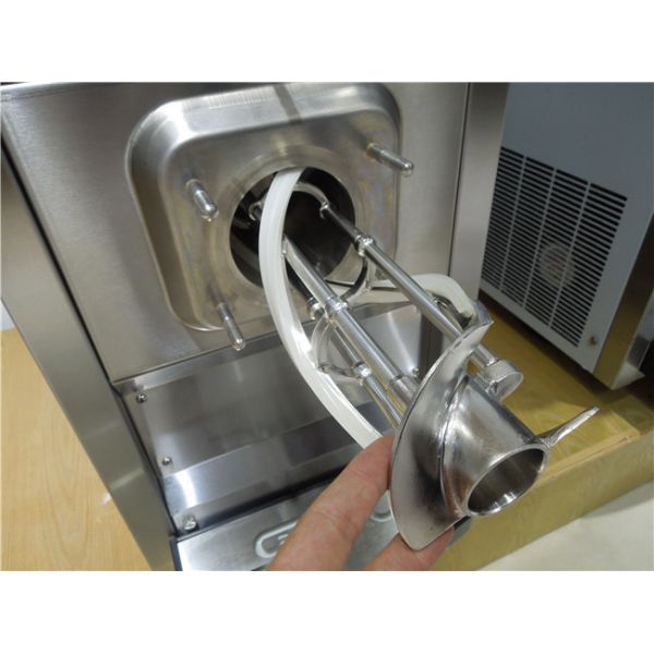 Mini Commercial Soft Ice Cream Making Machine Table Top with Single Flavor